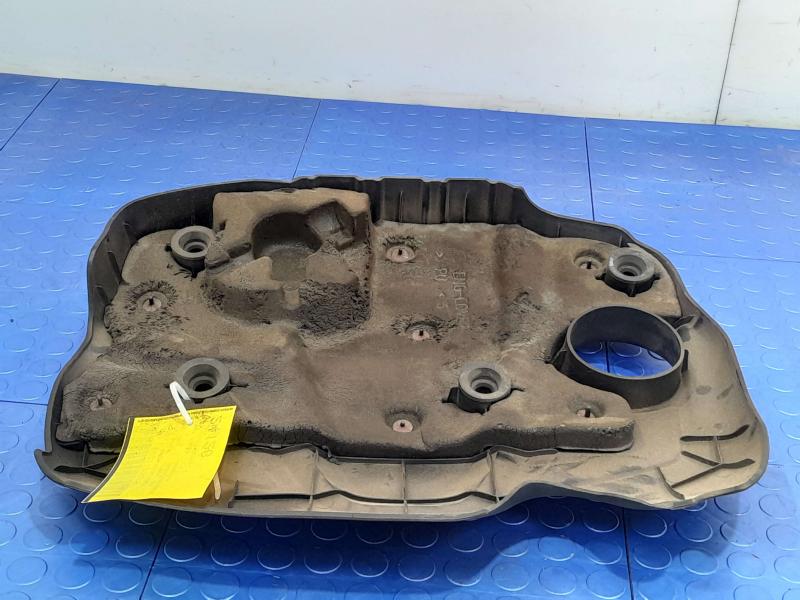 2012 Kia Sorento Engine Cover
