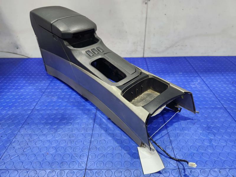 2006 Toyota 4Runner Front Console