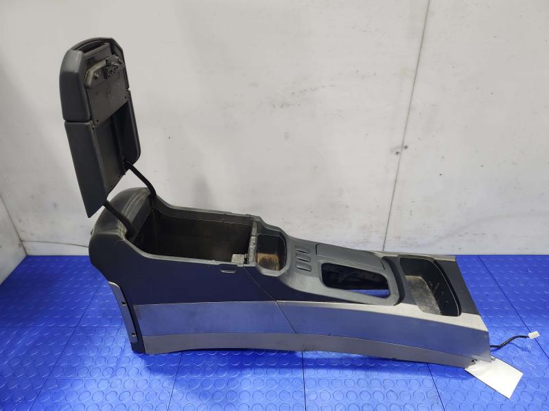 2006 Toyota 4Runner Front Console