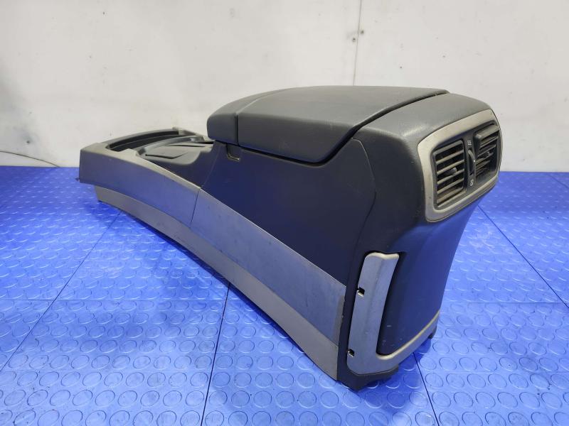 2006 Toyota 4Runner Front Console