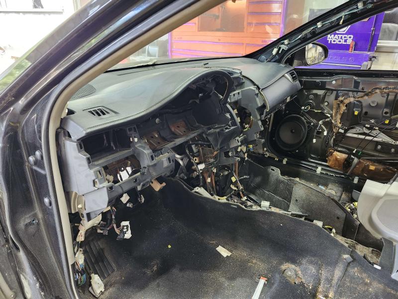 2013 Toyota Camry Dash Panel