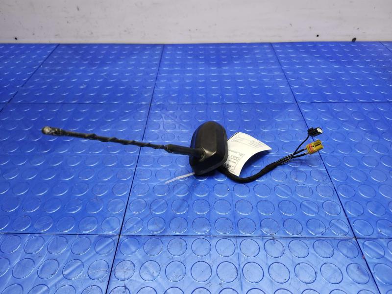 2014 Ford Focus Antenna