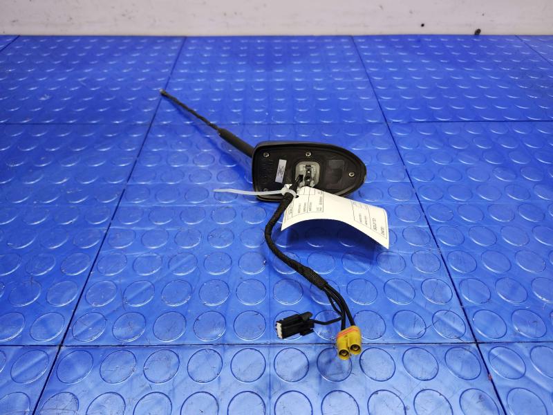 2014 Ford Focus Antenna