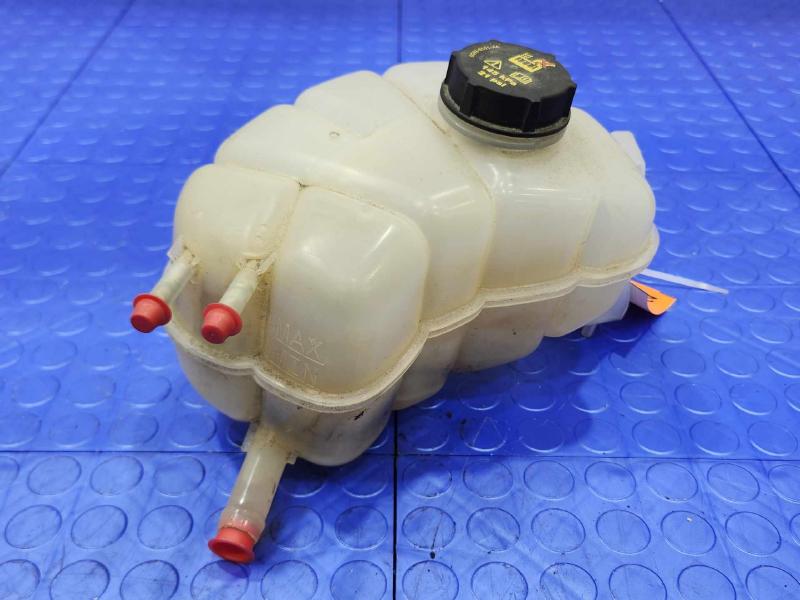 2016 Lincoln MKX Coolant Recovery Bottle
