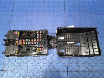 2018 Volvo S90 Cabin Fuse Box