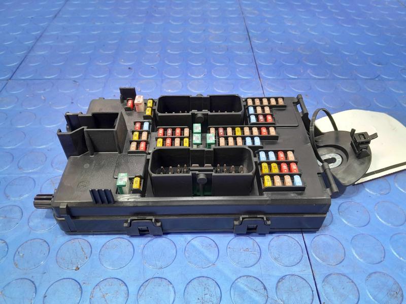 2018 Volvo S90 Cabin Fuse Box
