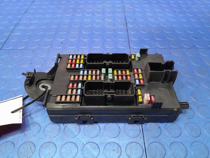 2018 Volvo S90 Cabin Fuse Box