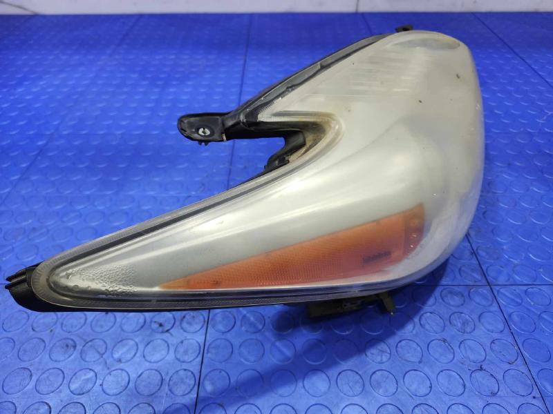 2013 Toyota Prius Headlamp Assembly
