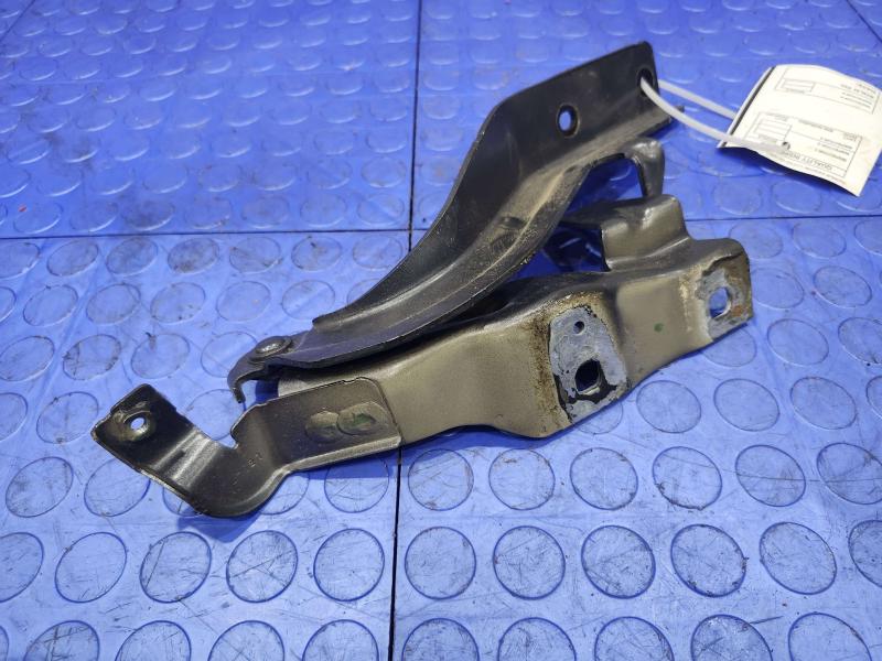 2018 Nissan Maxima Hood Hinge