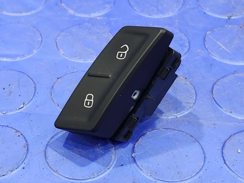 2016-2022 Volkswagen Passat Driver Door Lock Control Switch OEM 561962125CWHS