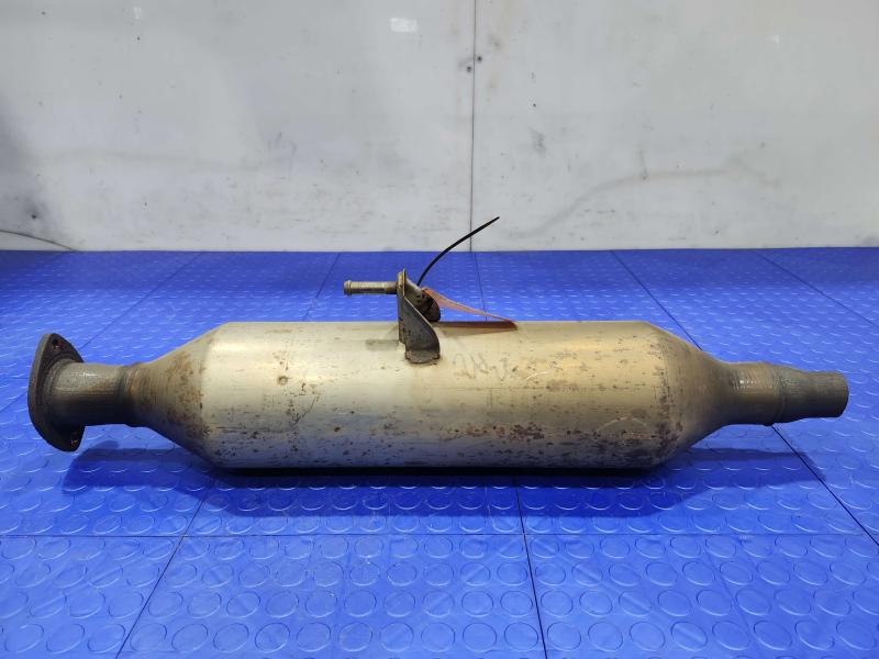 2007-2011 Toyota Camry 2.5L Center Intermediate Exhaust Muffler OEM 174200V060