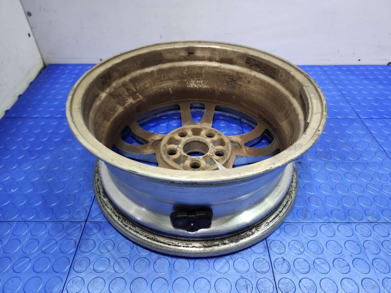 2010 Toyota Prius Wheel