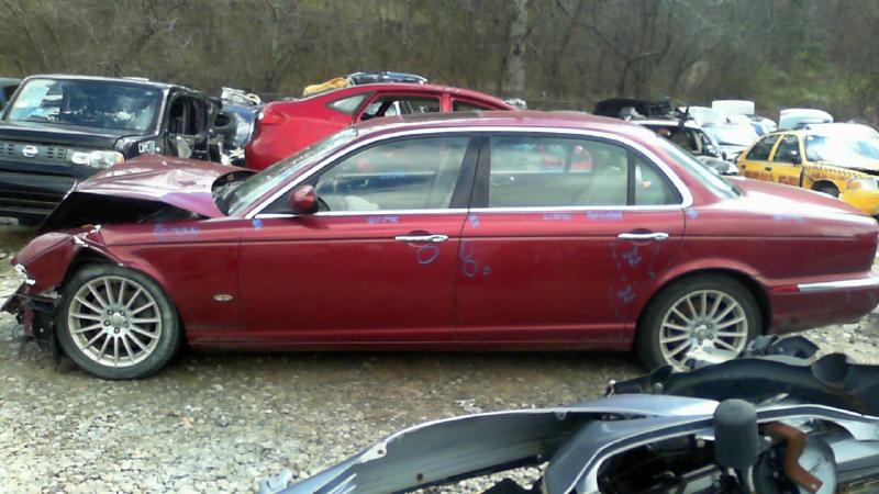 2006 Jaguar Vanden PL Transmission Assy.