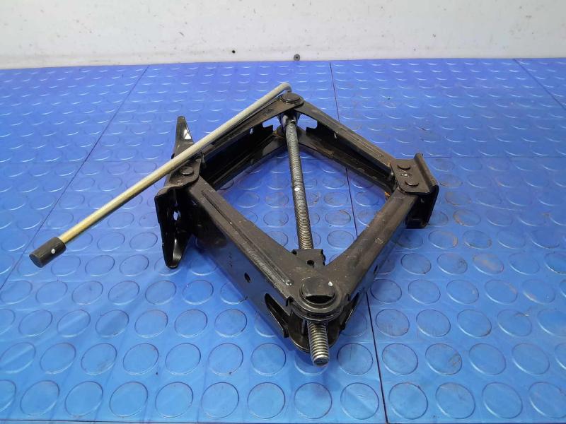 2017-2023 Volvo S90 Spare Tire Tools Jack Kit Tray Assembly OEM 32211382