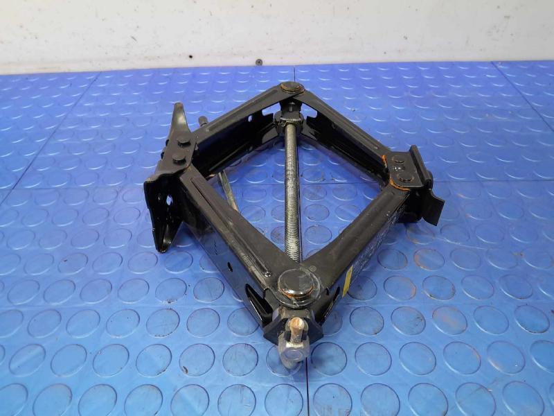 2017-2023 Volvo S90 Spare Tire Tools Jack Kit Tray Assembly OEM 32211382