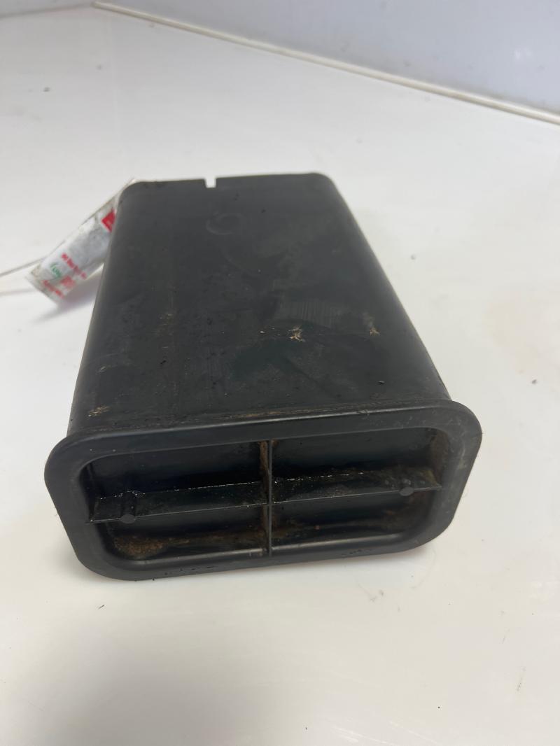 2000 Chevrolet Silverado 1500 Evaporator Canister