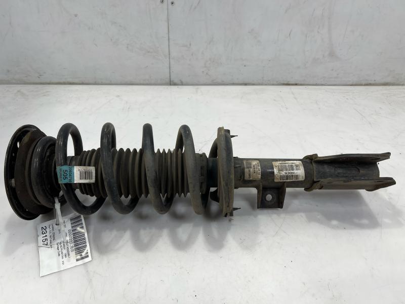2010 GMC Terrain Strut Assembly