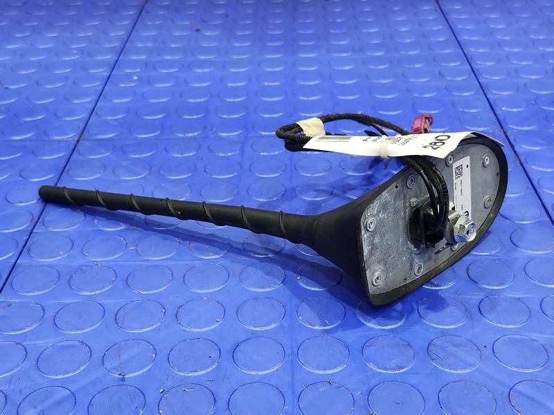 2020 Jeep Renegade Antenna