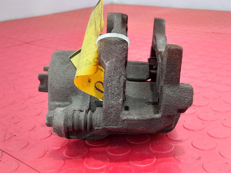 2015 Nissan Altima Caliper