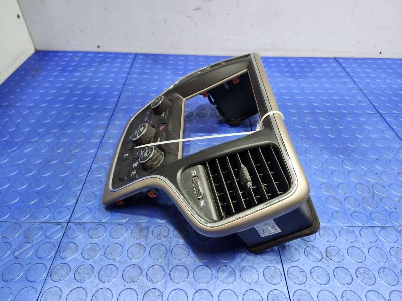 2015 Jeep Grand Cherokee Heater A/C Control