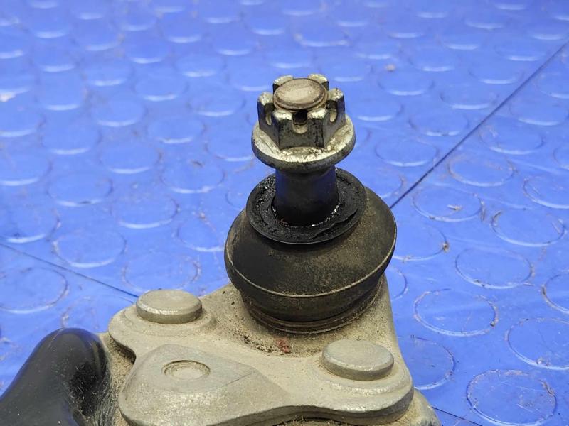 2016-2022 Toyota Prius Front Lower Control Arm Left Driver Side OEM 4806947060,LH