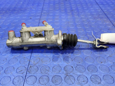 2010 Lexus RX450H Brake Master Cylinder Genuine OEM Part 4720148210