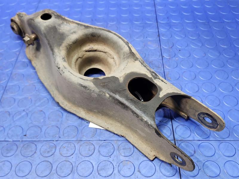 2014 Chrysler 300 Lower Control Arm Rr