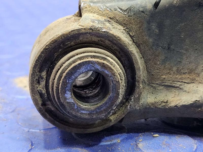 2014 Chrysler 300 Lower Control Arm Rr