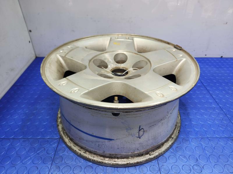2002 Dodge Ram 1500 Wheel
