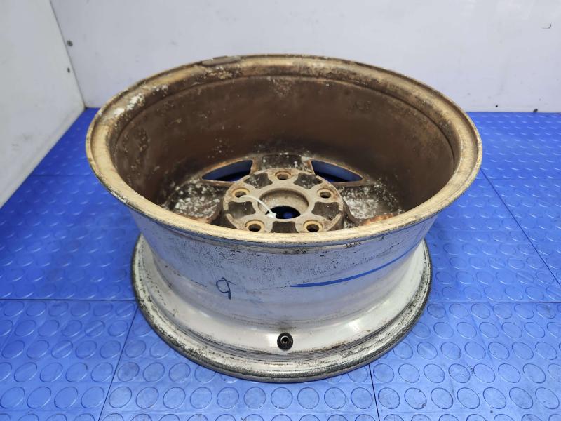 2002 Dodge Ram 1500 Wheel