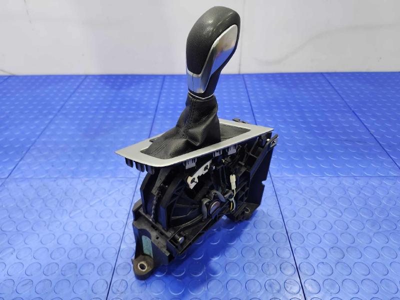 2012-2014 Ford Focus Automatic Gear Shifter Assembly OEM BV6Z7210MC