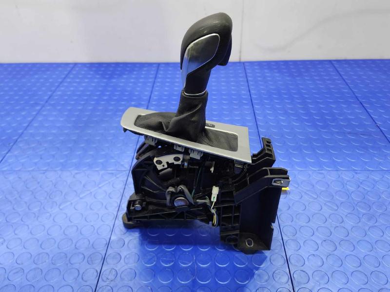 2012-2014 Ford Focus Automatic Gear Shifter Assembly OEM BV6Z7210MC