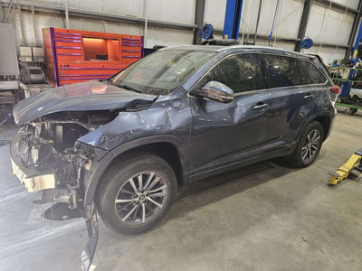 2018 Toyota Highlander Front Door Latch