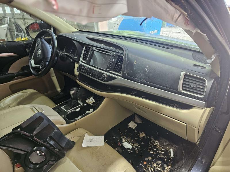 2018 Toyota Highlander Front Door Glass/Window
