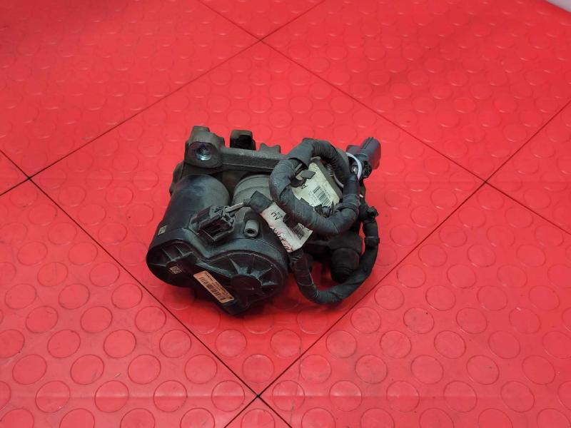 2014 Ford Fusion Caliper