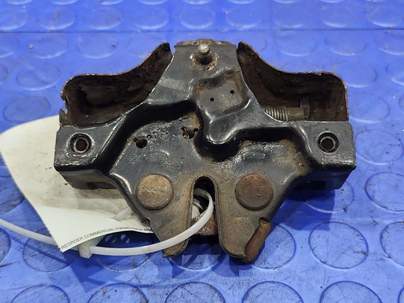 2007 Toyota Tundra Hood Latch