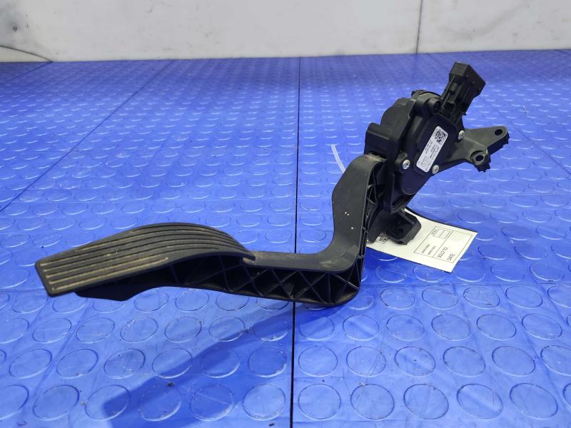 2020 Jeep Renegade Pedal Assembly