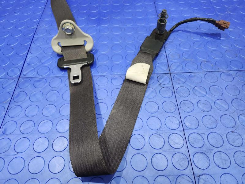 2009 Subaru Forester Front Seat Belt
