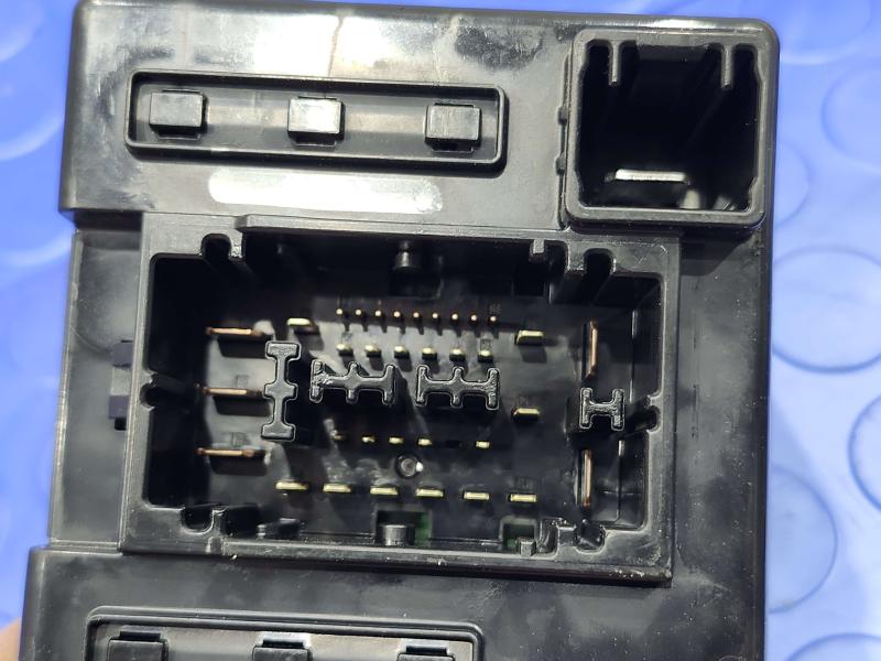 2025 Kia K4 Engine Fuse Box