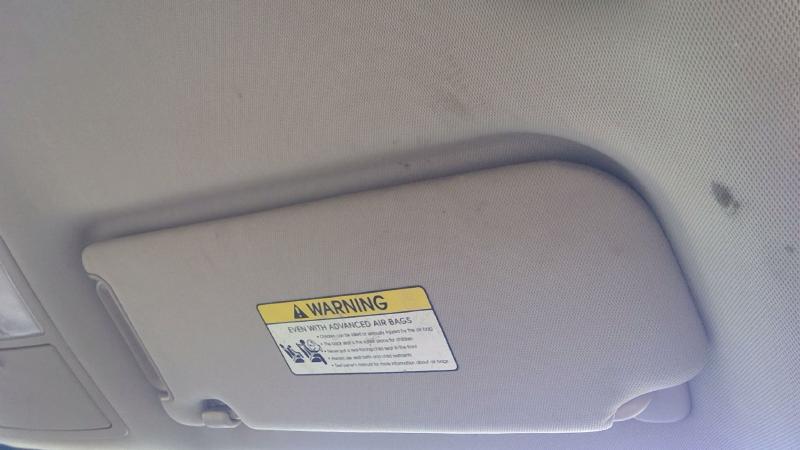 2012 Kia Sorento Sun Visor