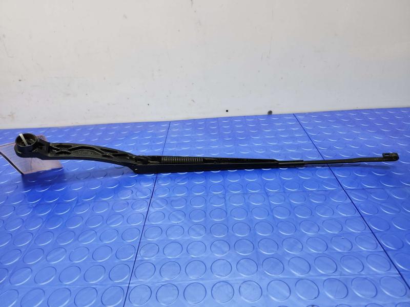 2015 Subaru Forester Wiper Arm
