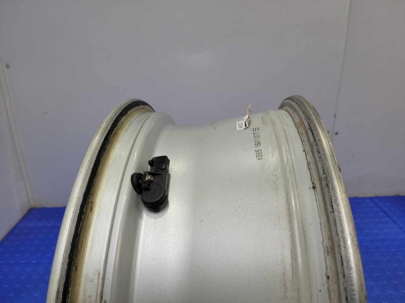 2010 Buick Enclave Wheel