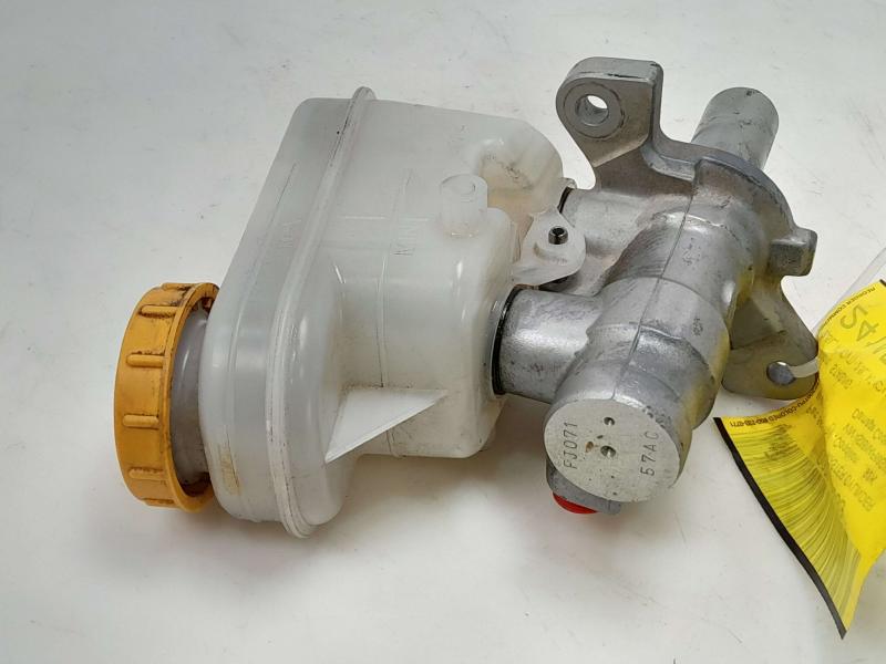 2015 - 2017 Subaru Outback Legacy 2.5L CVT Brake Master Cylinder Assembly OEM 26449FJ010