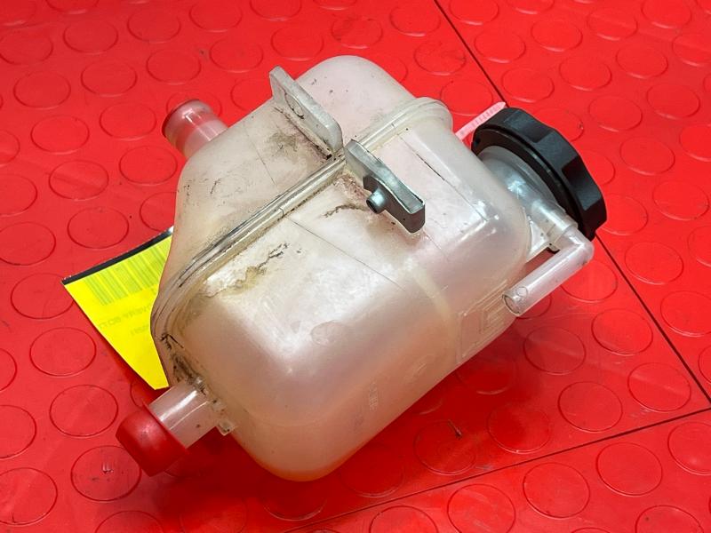 2016 Chevrolet Volt Coolant Recovery Bottle