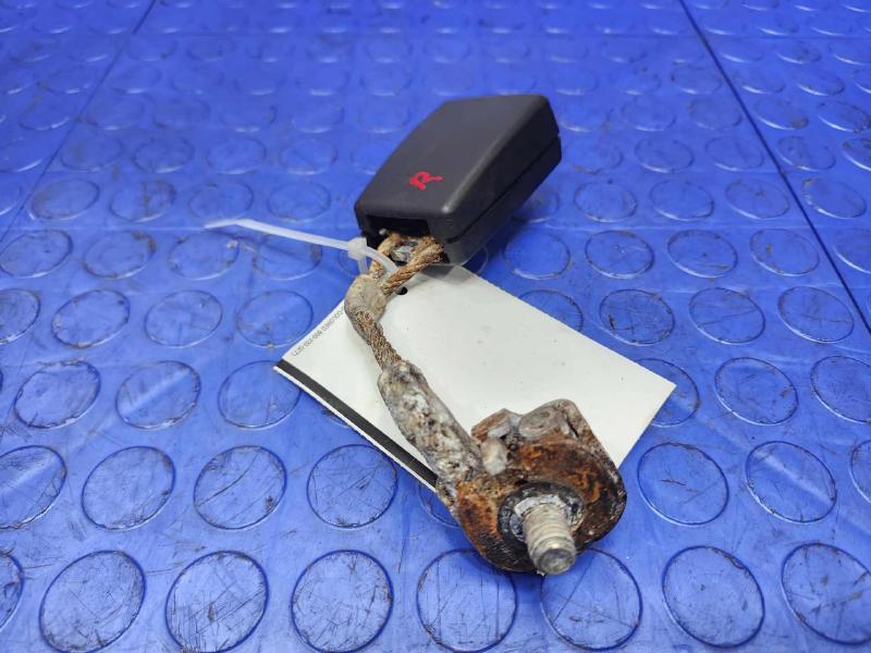 2011 BMW 535i Rear Seat Belt