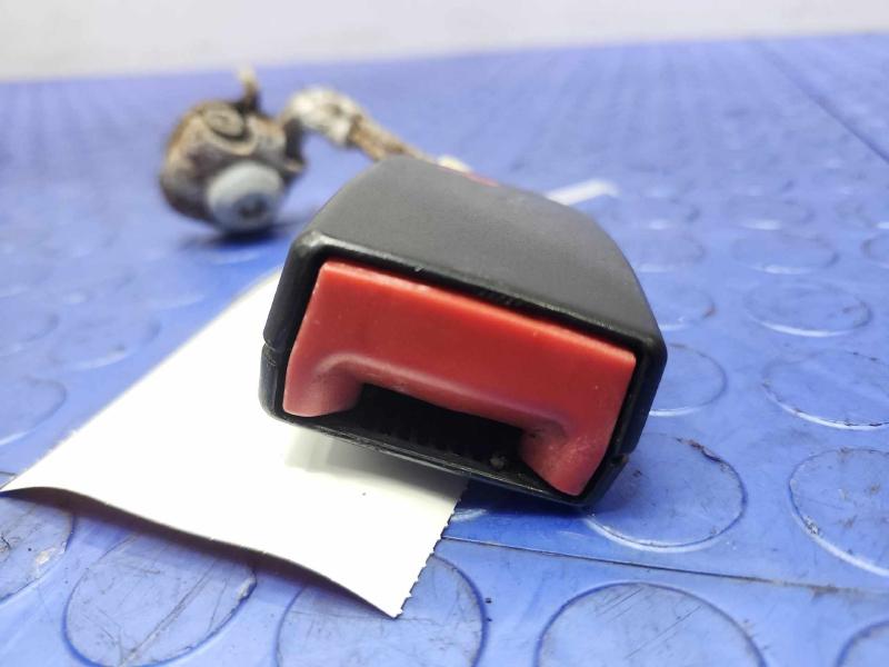 2011 BMW 535i Rear Seat Belt