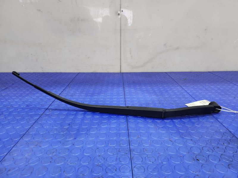 2018 Nissan Maxima Wiper Arm