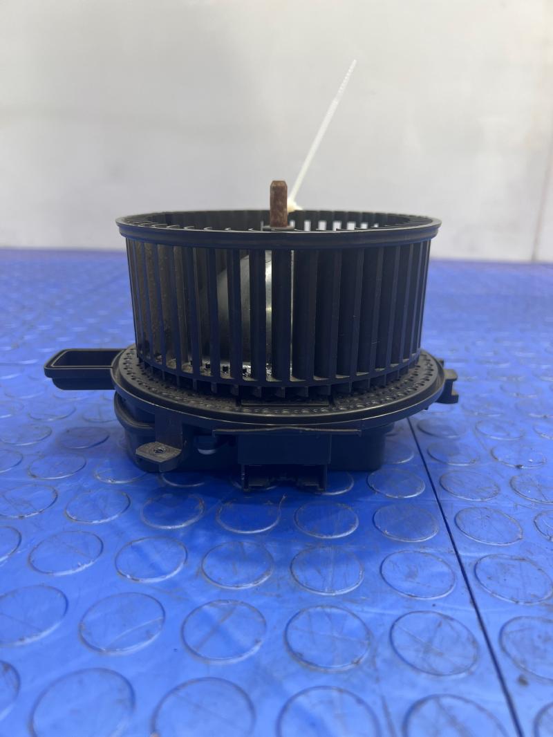 2018 Chevrolet Cruze Blower Motor