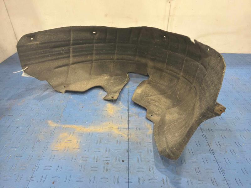 2015 Volkswagen Passat Inner Fender Liner