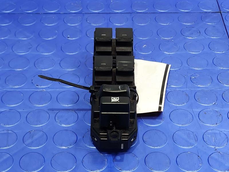 2010 Toyota Prius Door Switch Front